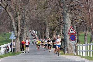 Tekači so glasno povedali9